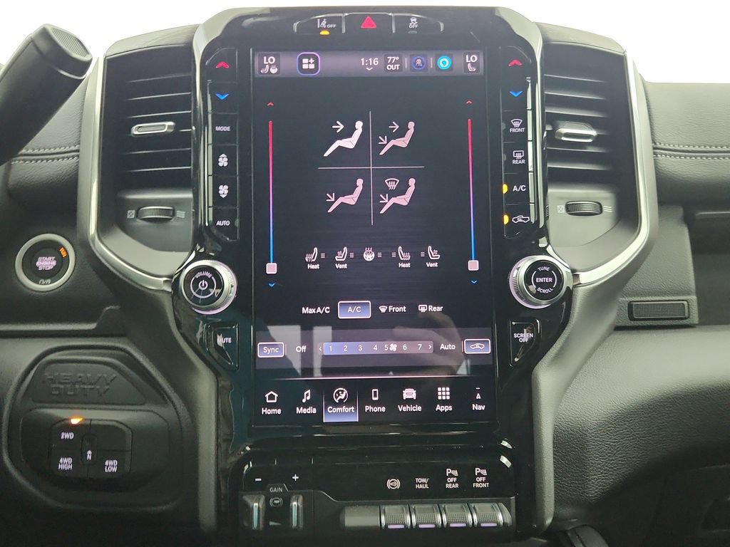 New 2026 RAM 2500 Laramie AWD/4WD image 18
