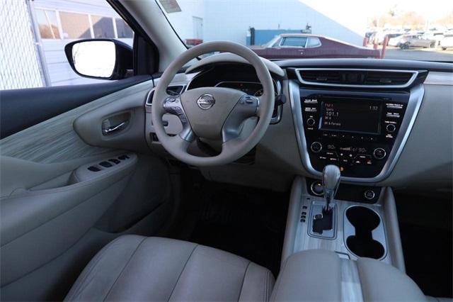 Used 2015 Nissan Murano S image 20