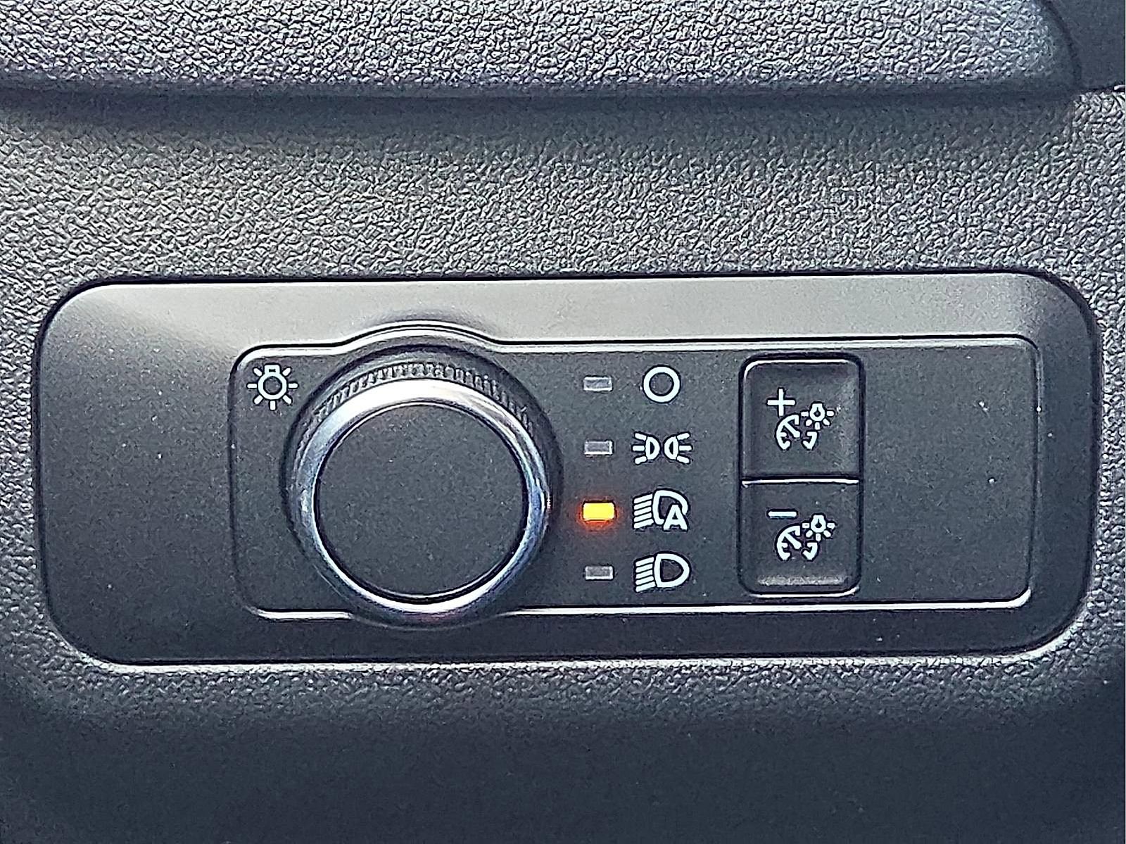 Certified 2025 Ford Escape Active image 22