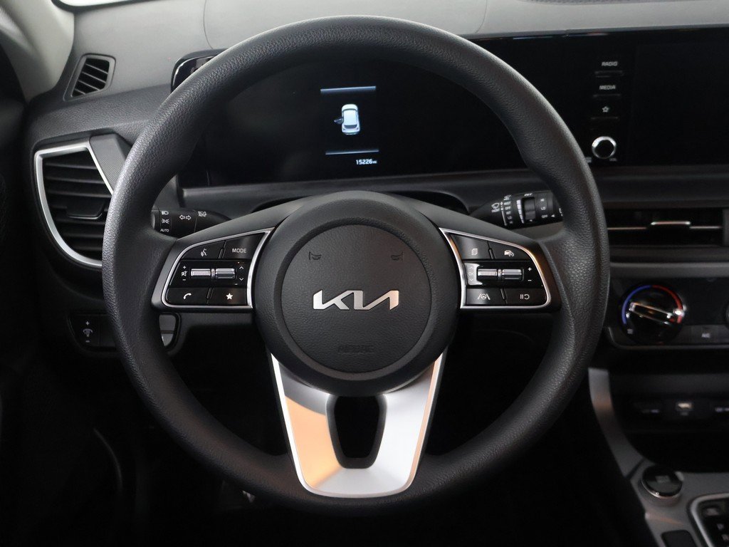 Used 2024 Kia Seltos LX image 31