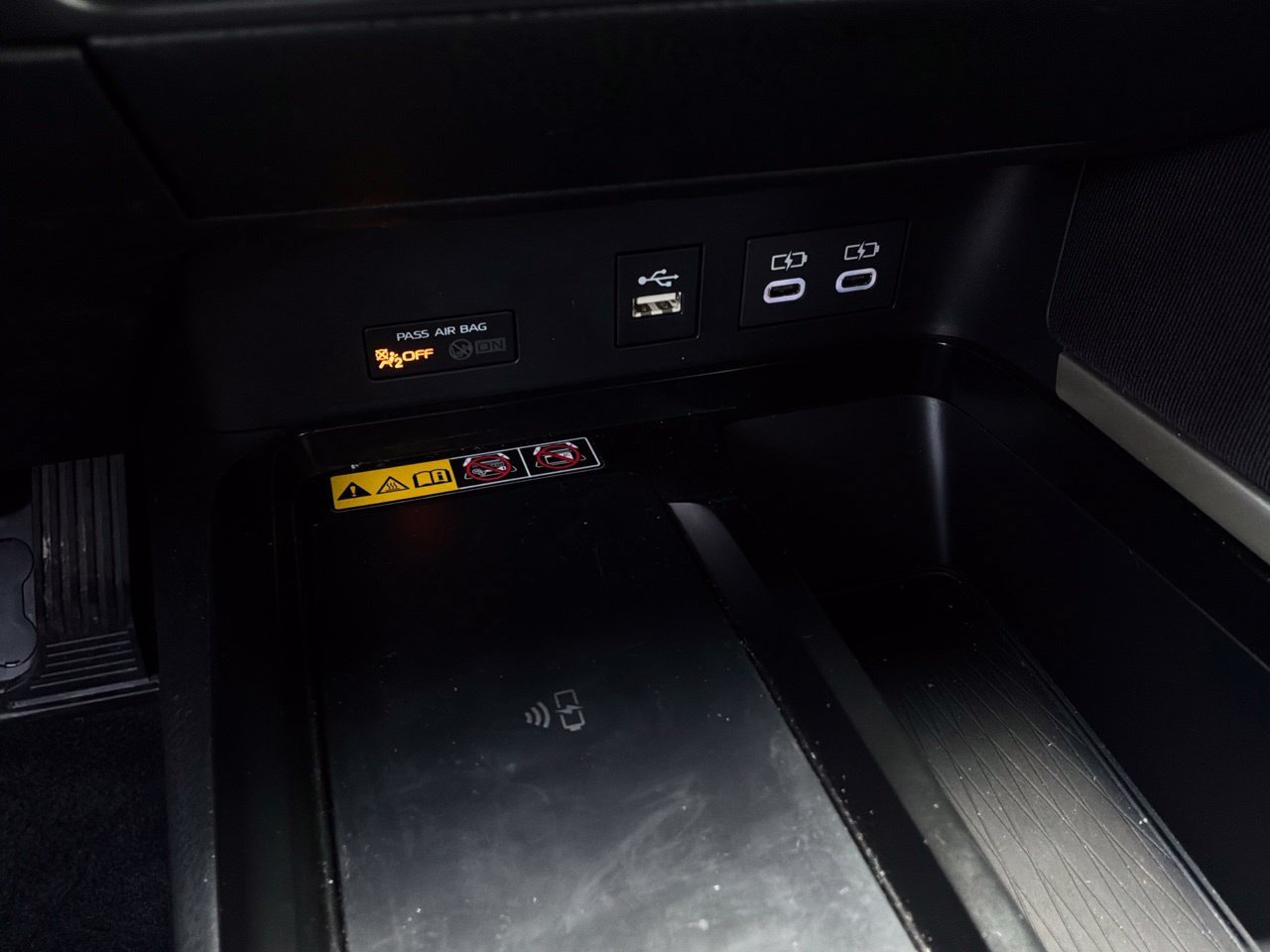 Used 2026 Toyota Camry LE FWD image 27