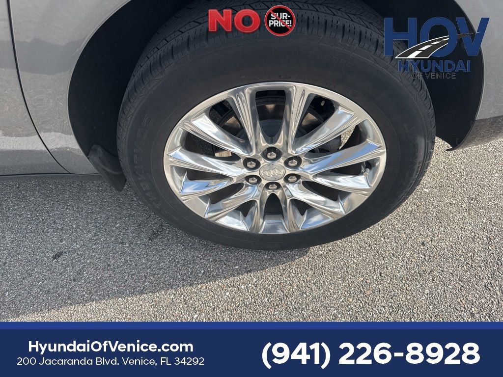 Used 2021 Buick Enclave Essence w/ Sound and Sites Package FWD image 6