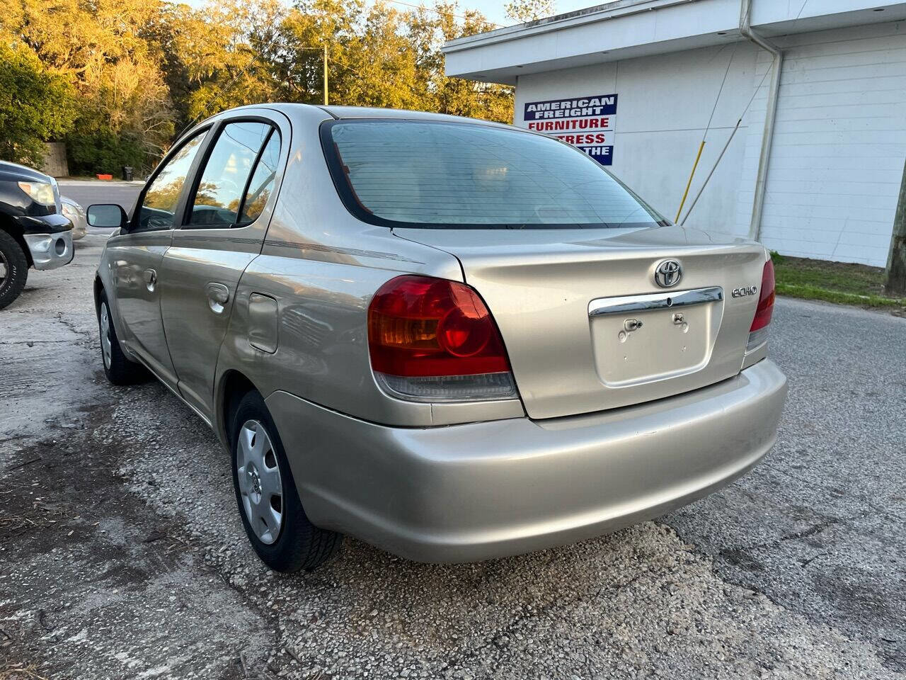 Used 2003 Toyota Echo Sedan image 7