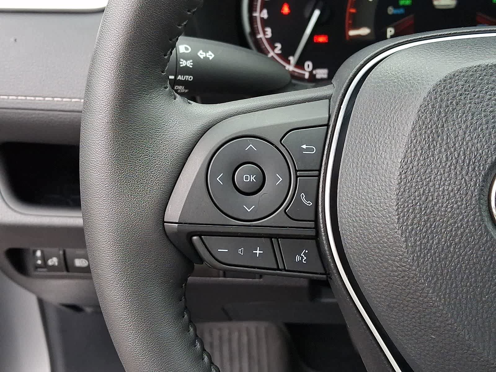 Certified 2025 Toyota RAV4 XLE w/ Convenience Package image 24