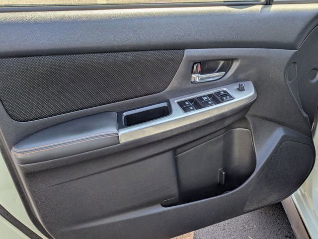 Used 2016 Subaru Crosstrek 2.0i Premium image 10