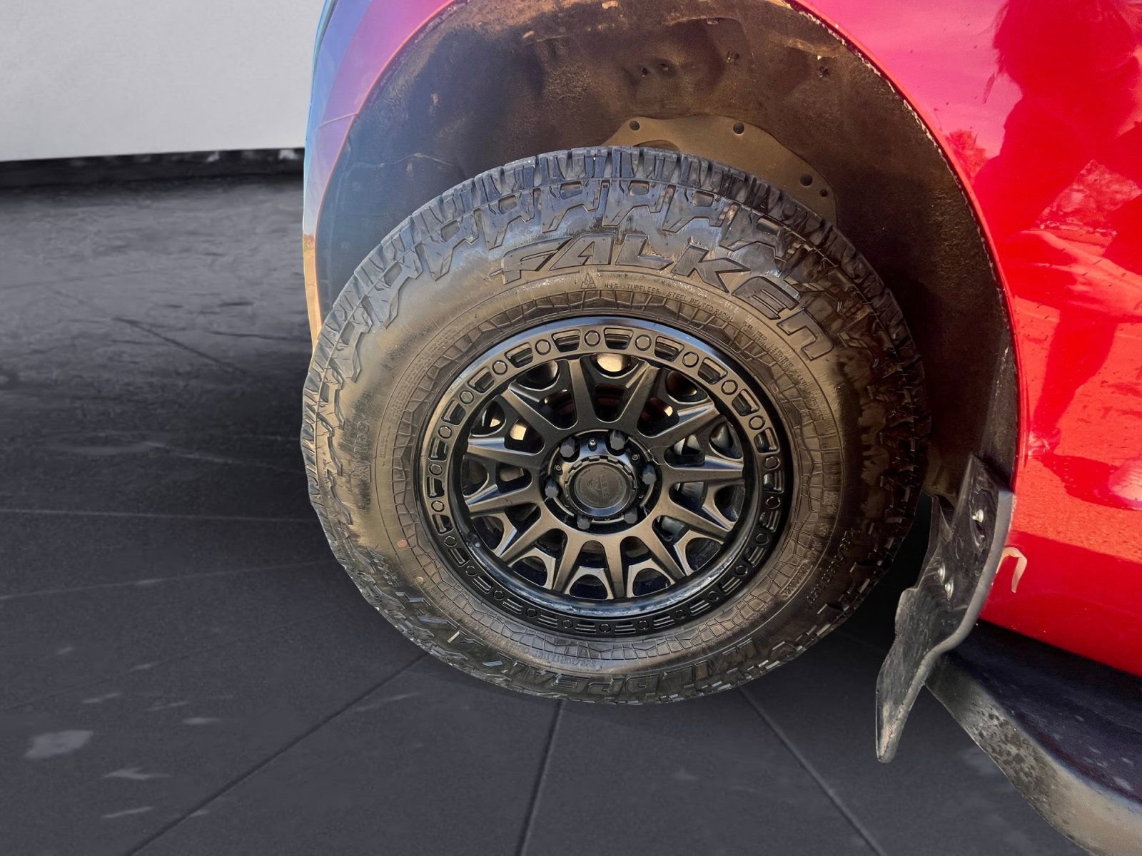 Used 2019 Ford Expedition XLT w/ Equipment Group 202A image 14