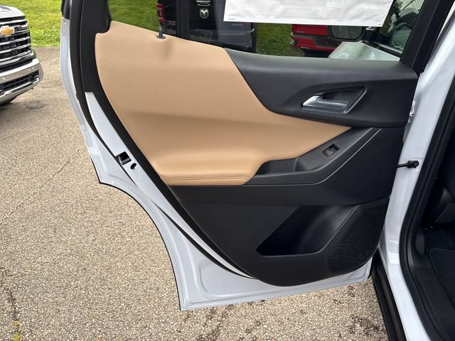 New 2026 Chevrolet Equinox ACTIV FWD image 19