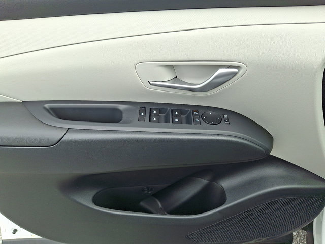 Certified 2025 Hyundai Tucson SEL image 12