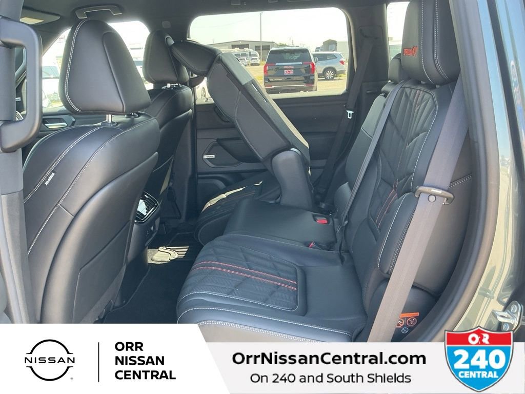 New 2025 Nissan Armada PRO-4X AWD/4WD image 14