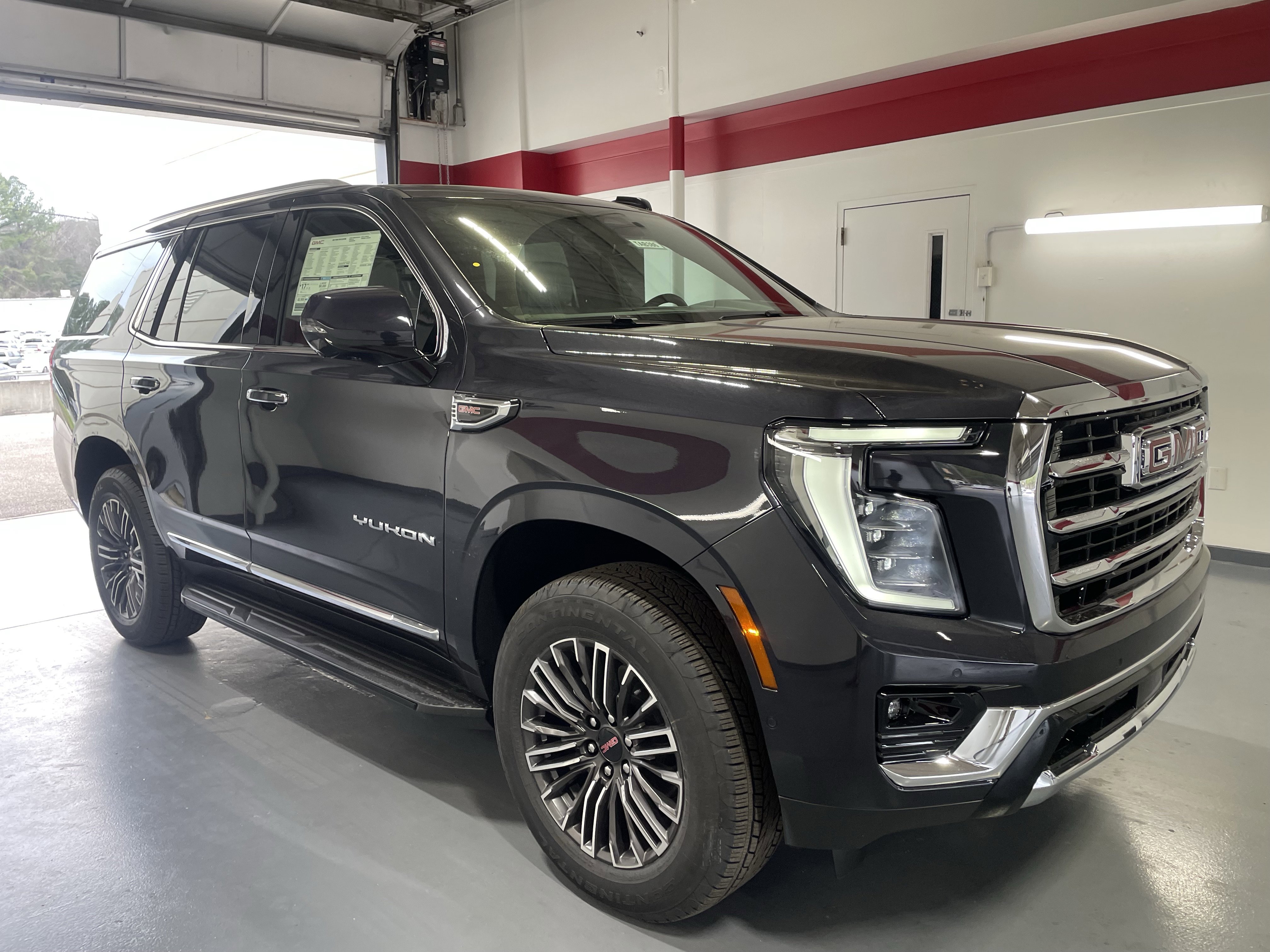 New 2026 GMC Yukon Elevation w/ Elevation Premium Package image 3