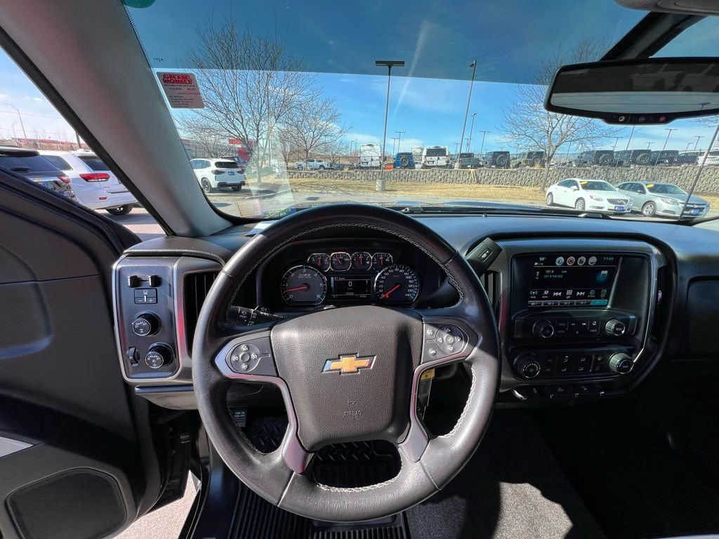 Used 2018 Chevrolet Silverado 1500 LT w/ LT Convenience Package image 33