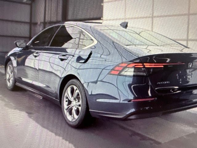 Used 2024 Honda Accord EX image 8