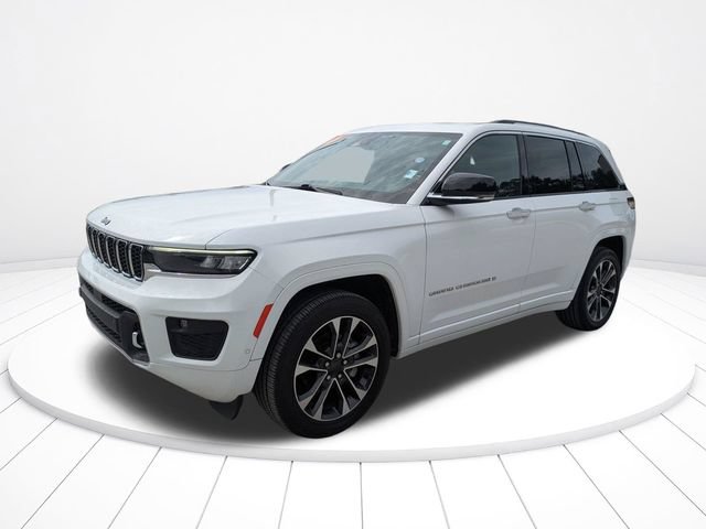 Used 2022 Jeep Grand Cherokee Overland AWD/4WD image 8