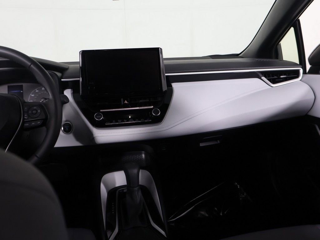 Used 2024 Toyota Corolla SE w/ Convenience Package image 30