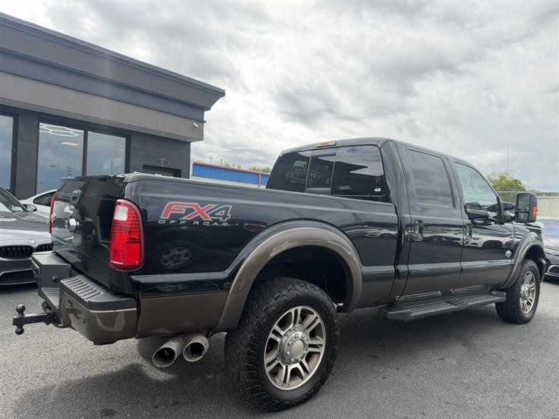 Used 2016 Ford F250 King Ranch w/ King Ranch Package AWD/4WD image 5