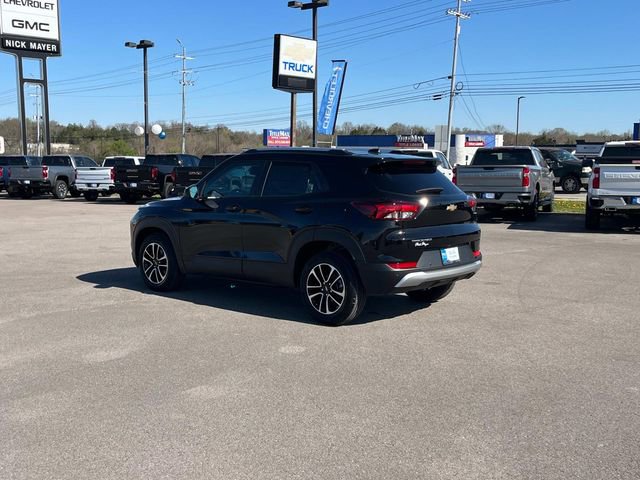 New 2026 Chevrolet TrailBlazer LT w/ Convenience Package FWD image 8