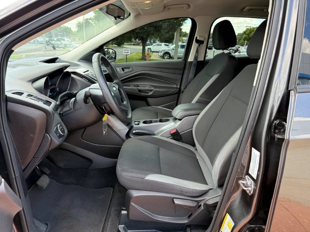 Used 2015 Ford Escape S FWD image 12