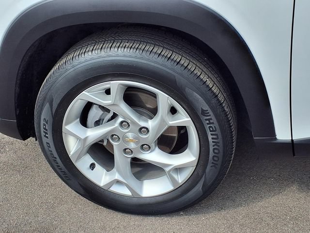 Used 2024 Chevrolet Trax LS w/ LS Convenience Package FWD image 26