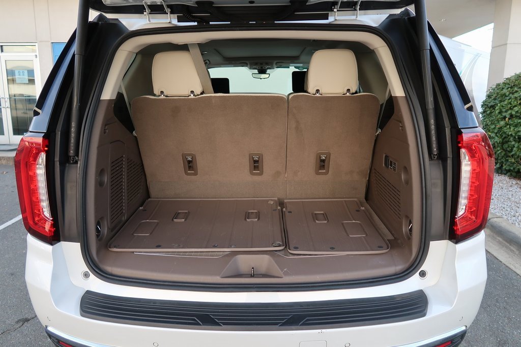 Used 2021 GMC Yukon Denali w/ Denali Ultimate Package image 34