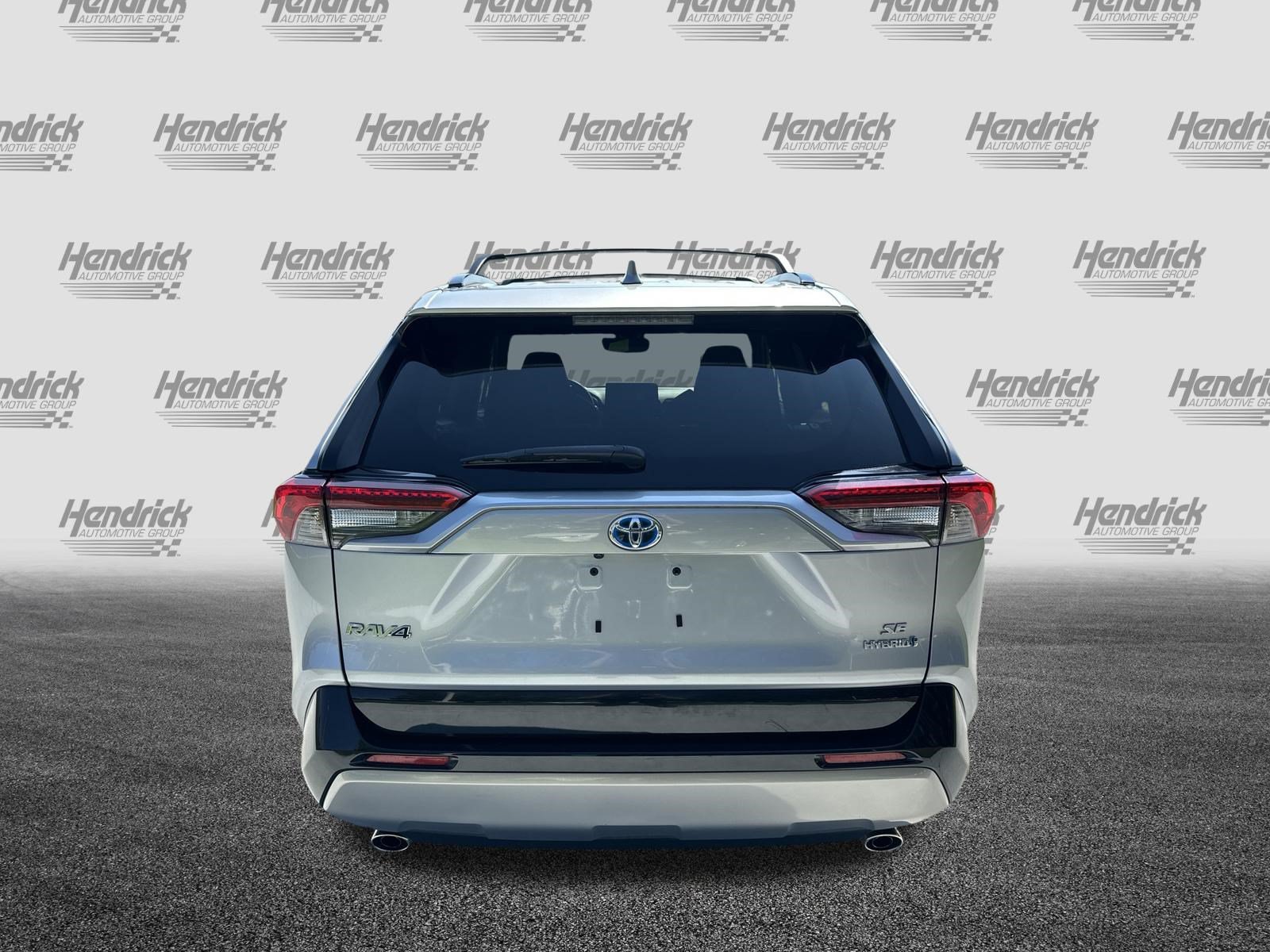 Used 2022 Toyota RAV4 SE AWD/4WD image 9