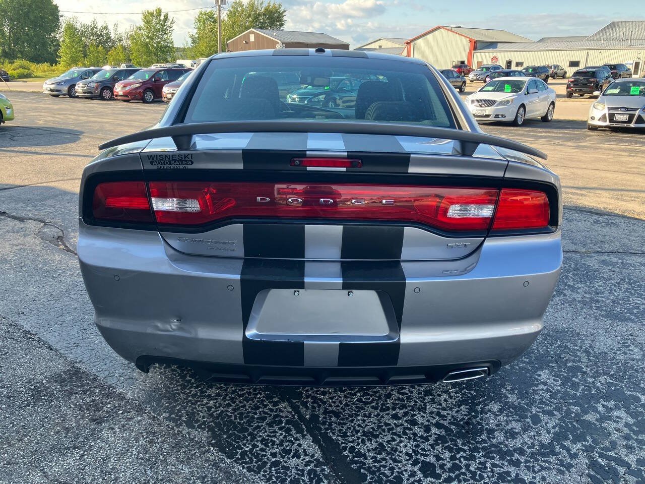 Used 2014 Dodge Charger SXT w/ Driver Confidence Group (AJG) AWD/4WD image 4