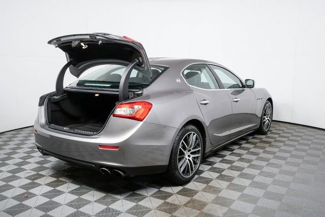 Used 2016 Maserati Ghibli image 29
