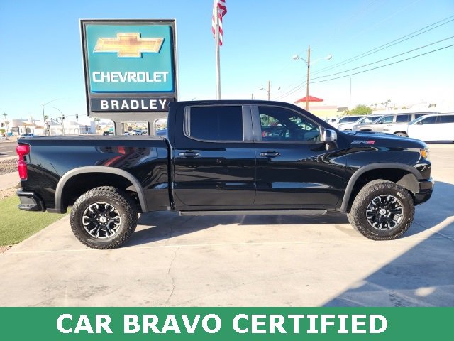Used 2024 Chevrolet Silverado 1500 ZR2 image 3