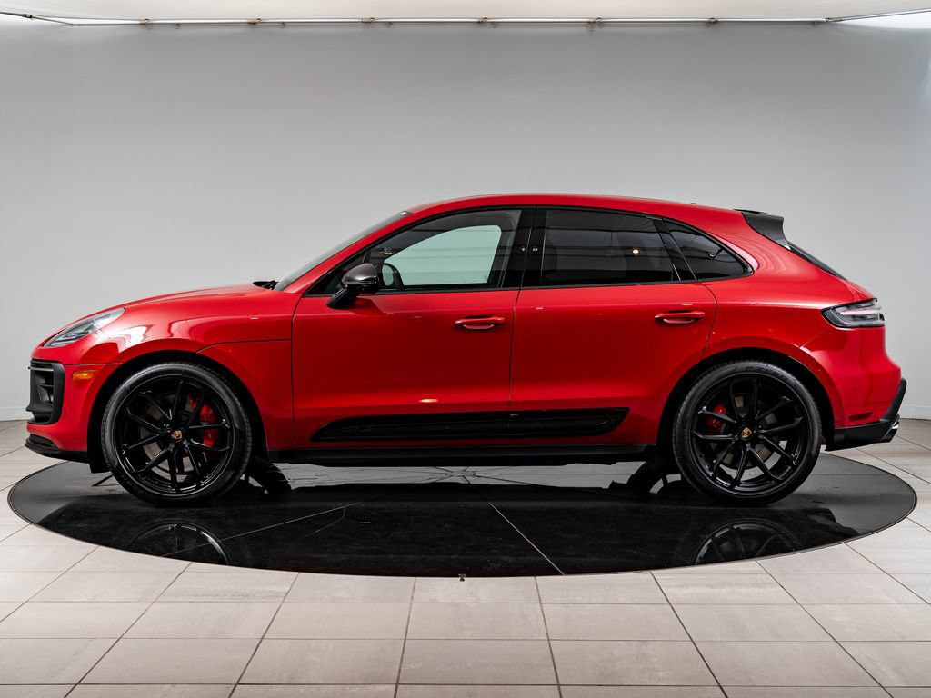Certified 2024 Porsche Macan GTS AWD/4WD image 2