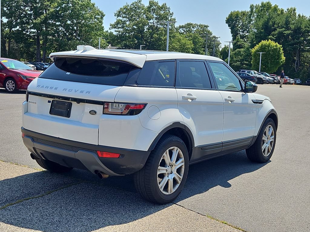 Used 2016 Land Rover Range Rover Evoque SE AWD/4WD image 3