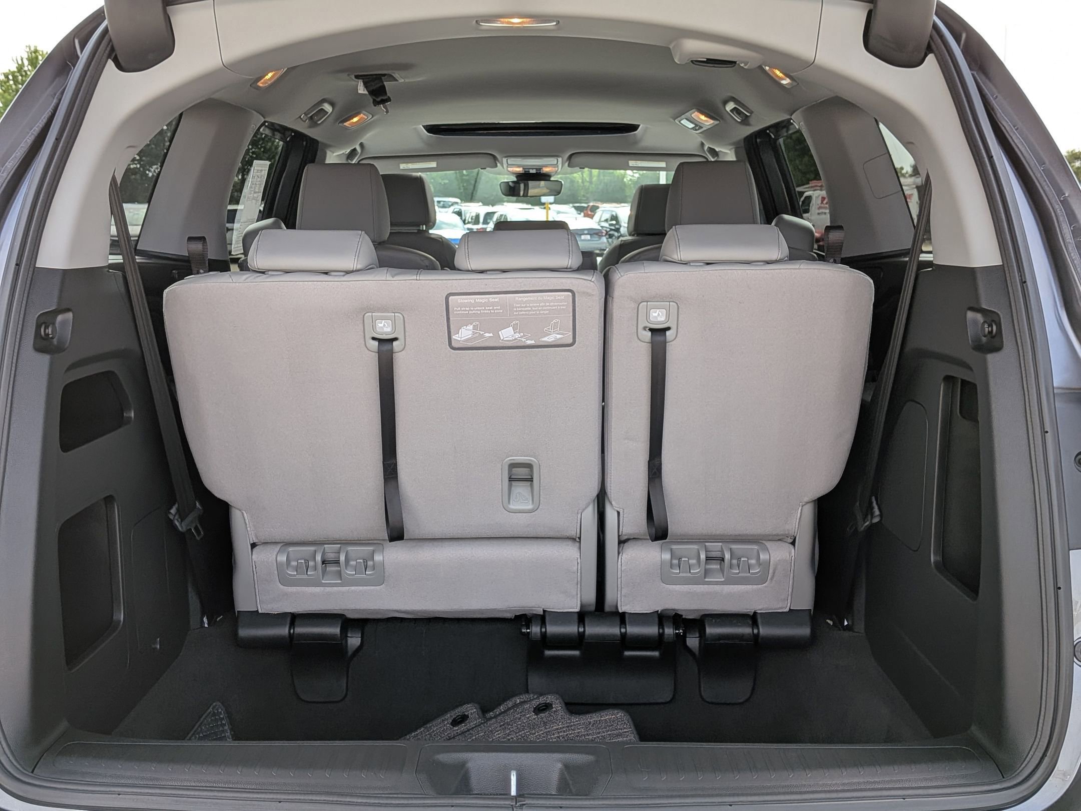 Certified 2024 Honda Odyssey EX-L image 27