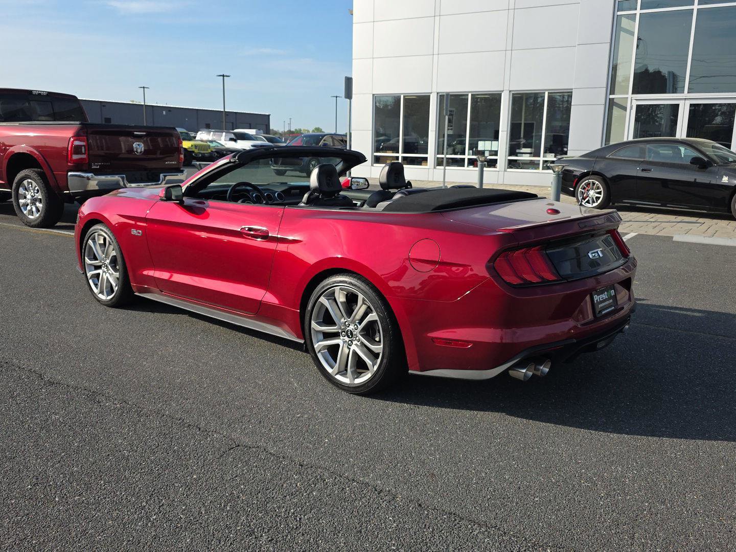 Used 2019 Ford Mustang GT Premium w/ Equipment Group 401A RWD image 16