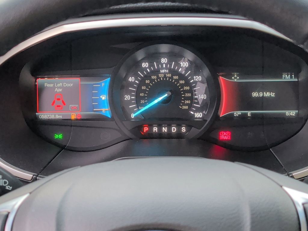 Used 2018 Ford Edge SEL w/ Equipment Group 201A FWD image 15