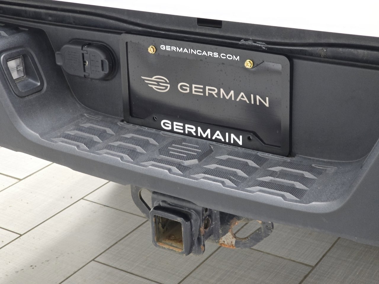 Certified 2023 Toyota Tacoma SR AWD/4WD image 12