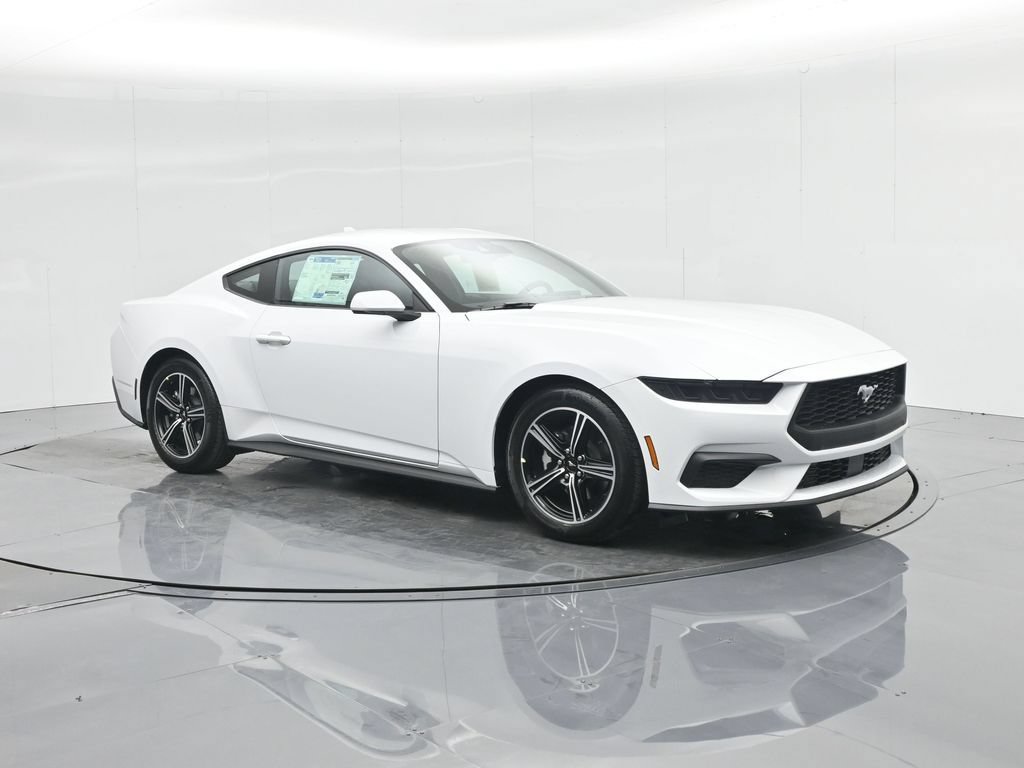 Used 2025 Ford Mustang Coupe RWD image 22