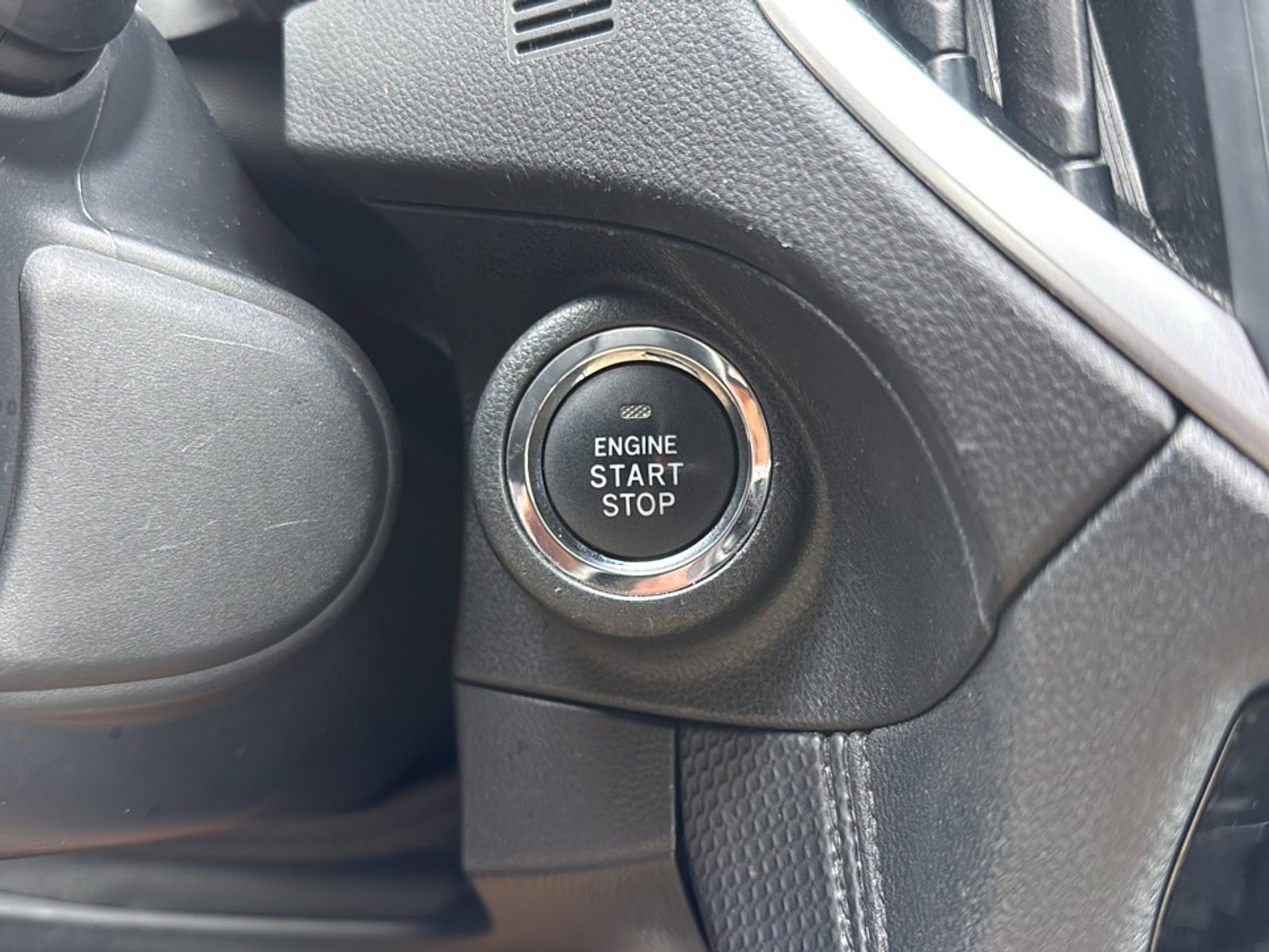 Certified 2023 Subaru Forester Premium AWD/4WD image 34