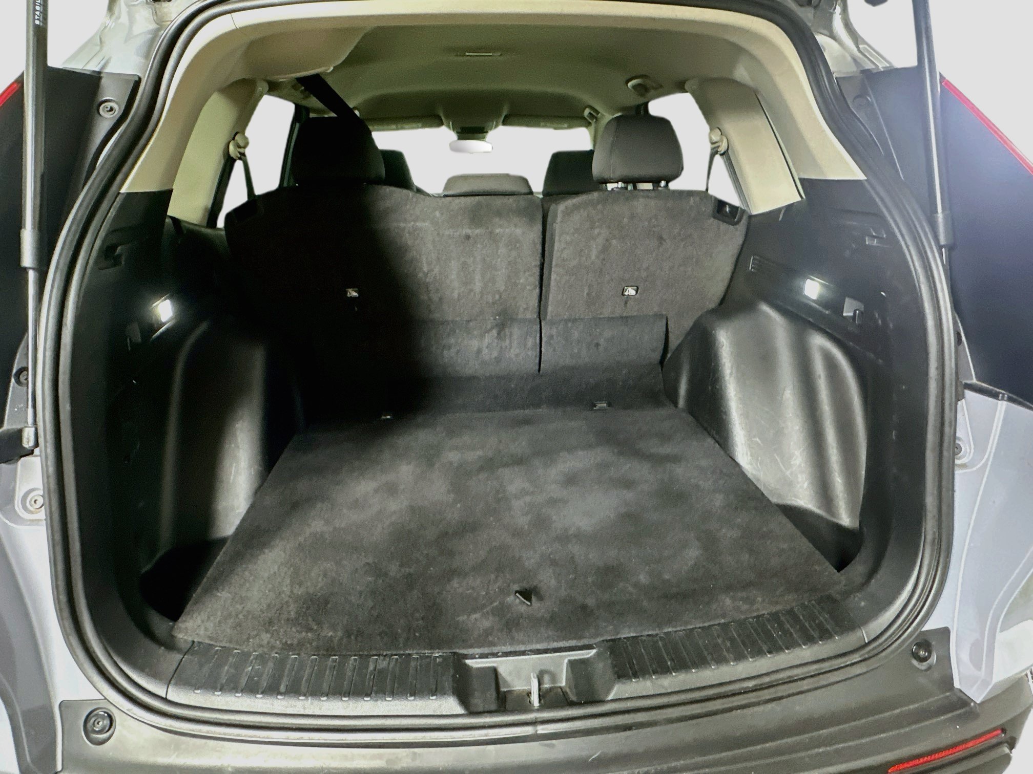 Used 2025 Honda CR-V LX image 27