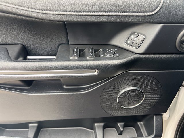 Used 2019 Ford Expedition XLT w/ Equipment Group 202A image 12