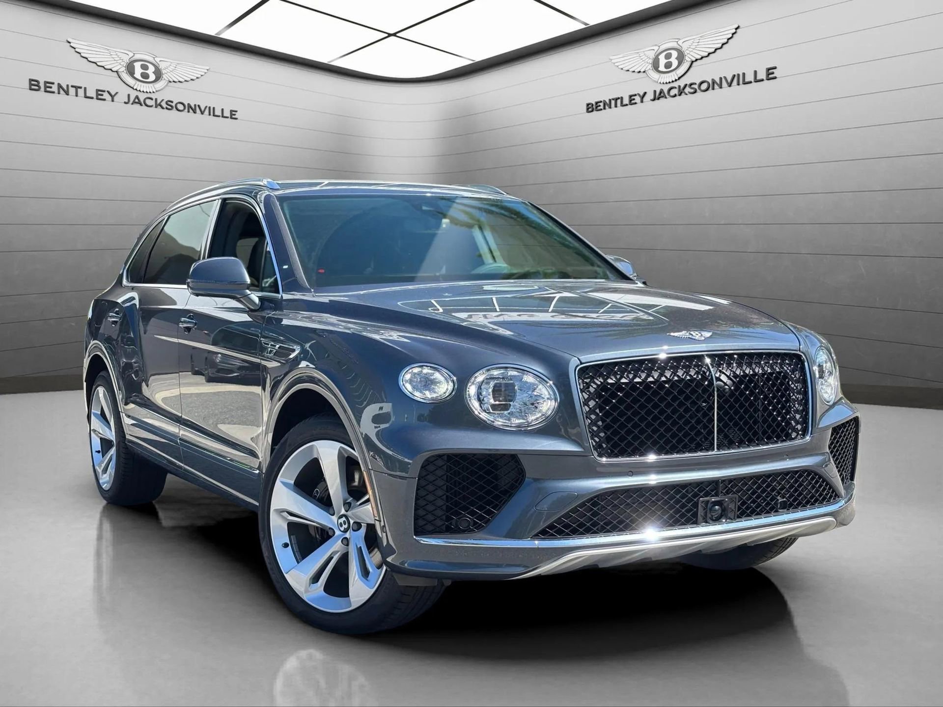 New 2025 Bentley Bentayga Extended Wheelbase image 1