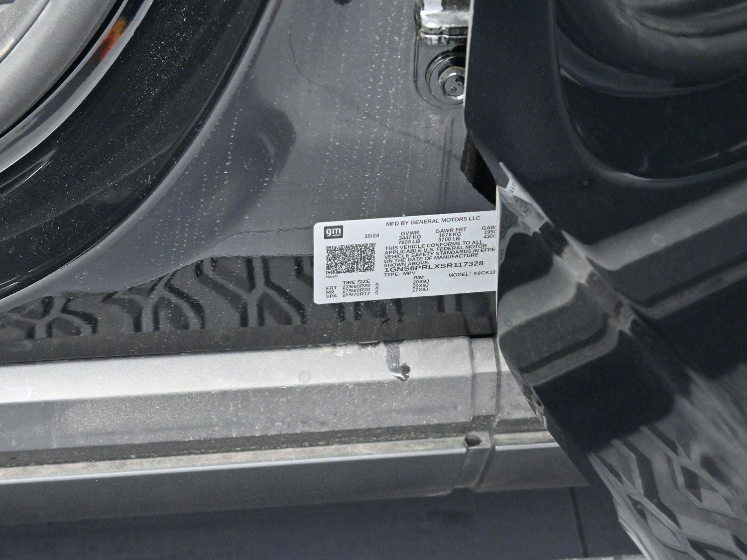 Used 2025 Chevrolet Tahoe Z71 w/ Z71 Off-Road Package image 45