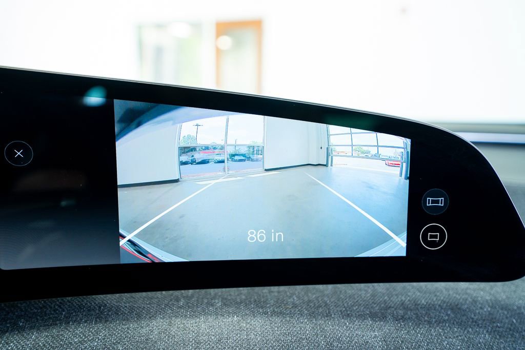 Used 2024 Lucid Air Pure RWD image 38