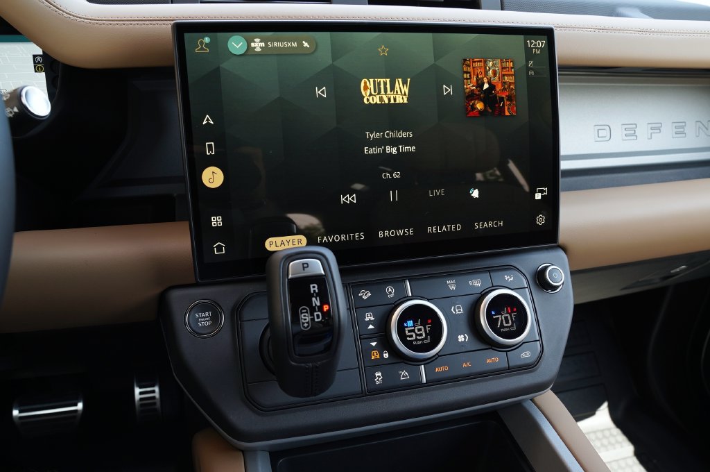 New 2026 Land Rover Defender 110 X AWD/4WD image 20