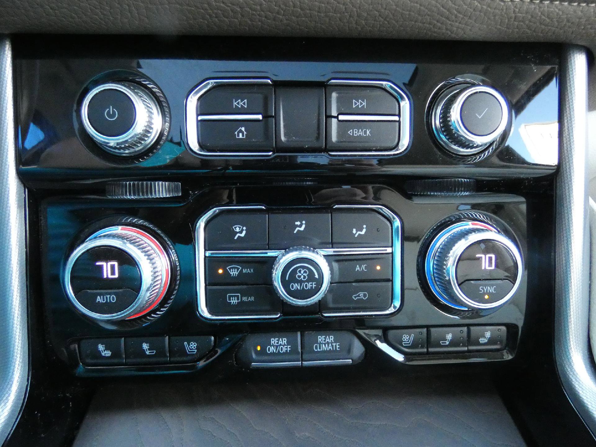 Used 2021 GMC Yukon Denali w/ Denali Ultimate Package image 25