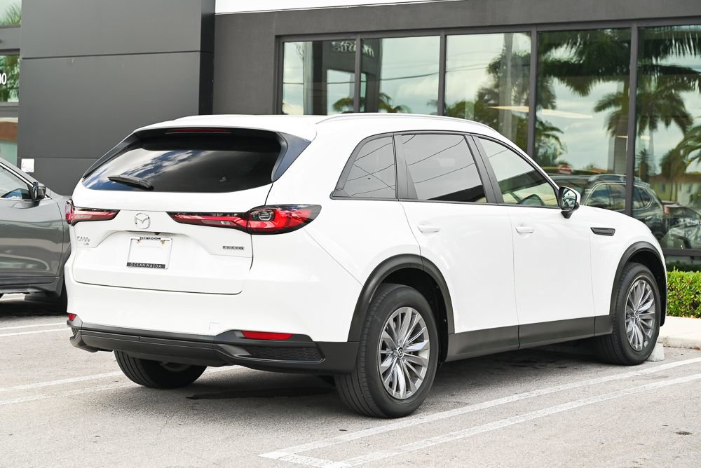 Certified 2024 MAZDA CX-90 3.3 Turbo w/ Select Package AWD/4WD image 4