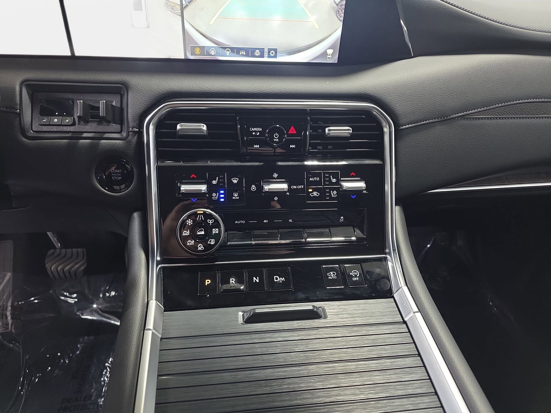 Used 2025 Nissan Armada Platinum Reserve image 24