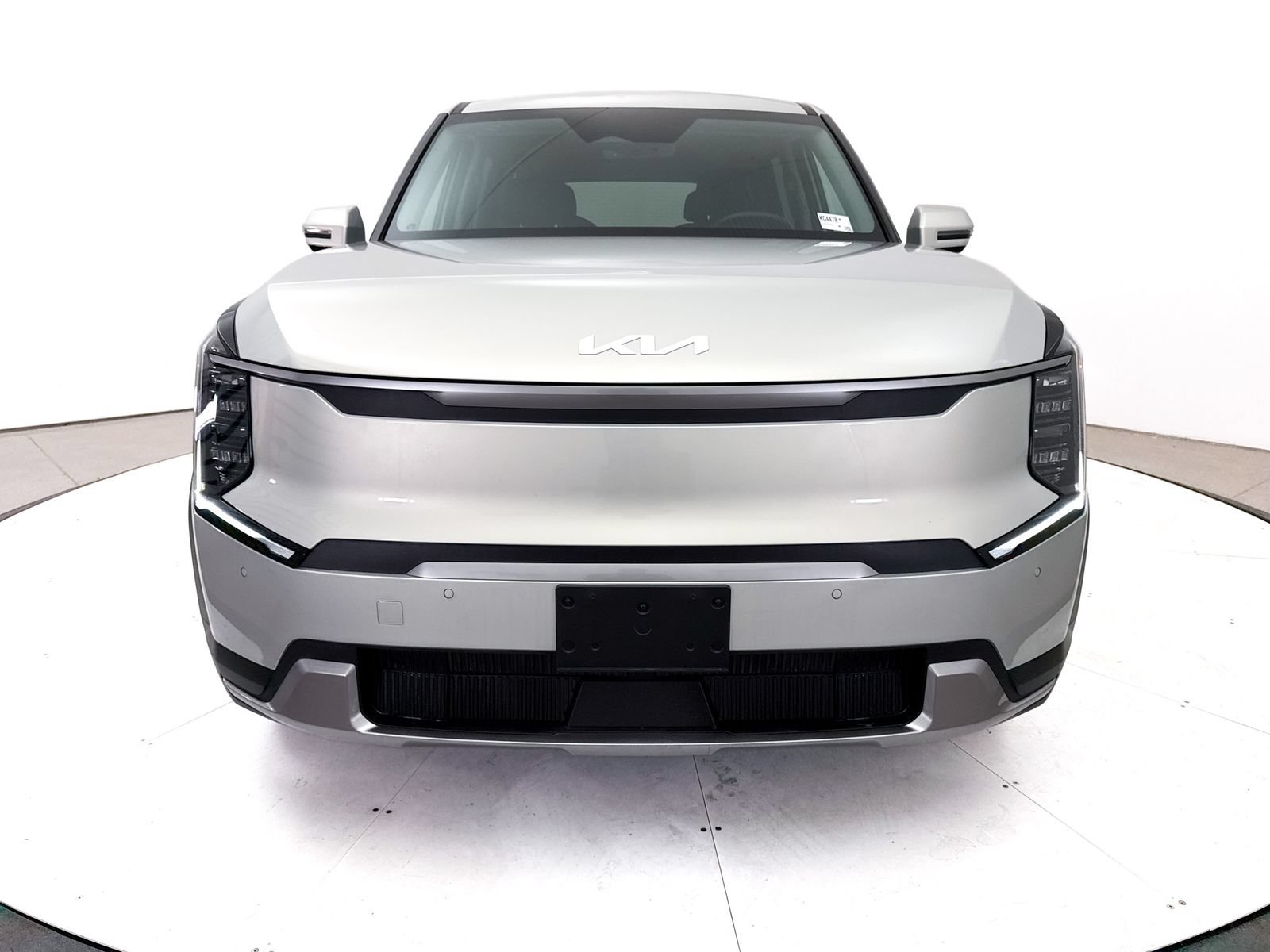 Certified 2024 Kia EV9 Light Long Range RWD image 14
