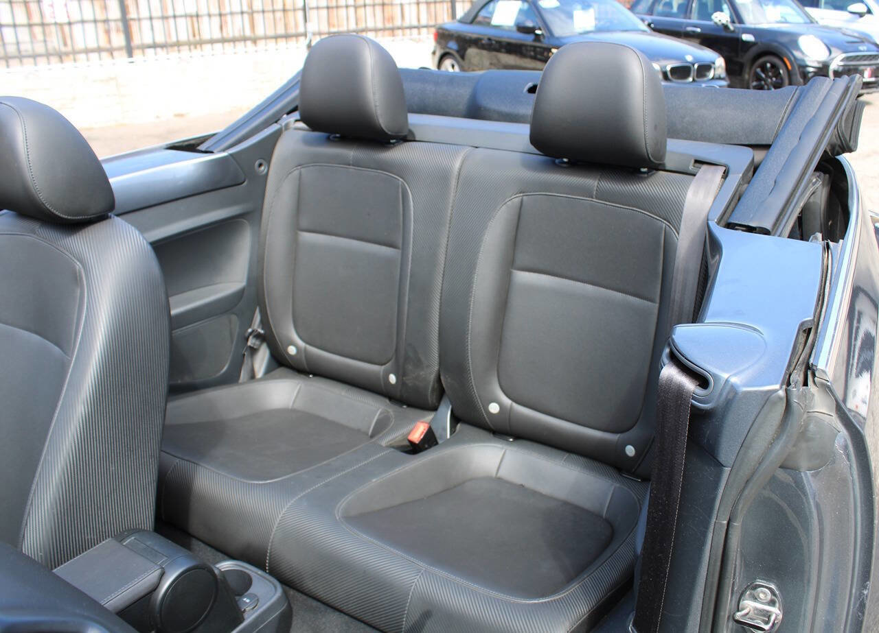 Used 2014 Volkswagen Beetle 1.8T image 27