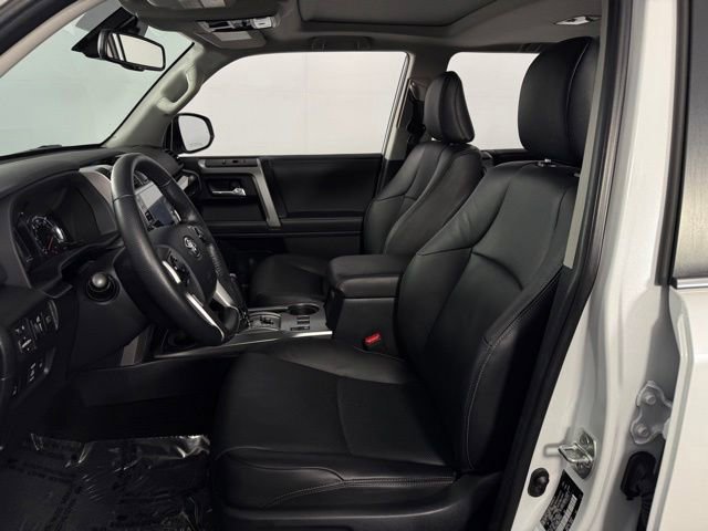 Used 2024 Toyota 4Runner Limited AWD/4WD image 14