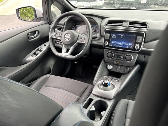 Used 2025 Nissan Leaf S FWD image 22