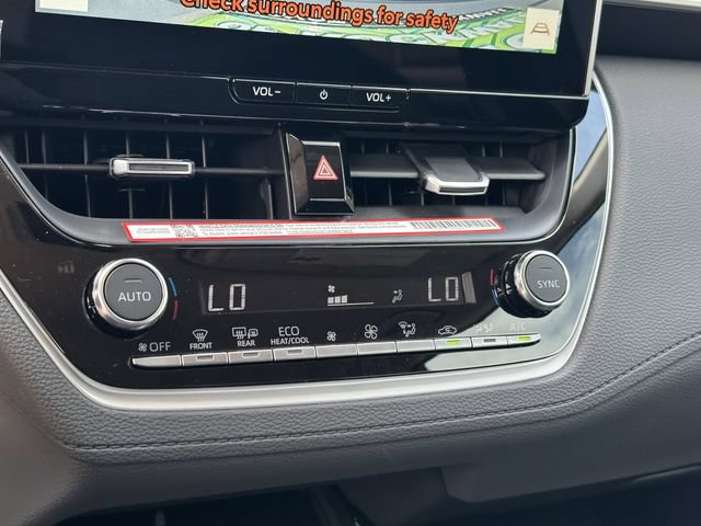 Used 2026 Toyota Corolla Cross XLE FWD image 20
