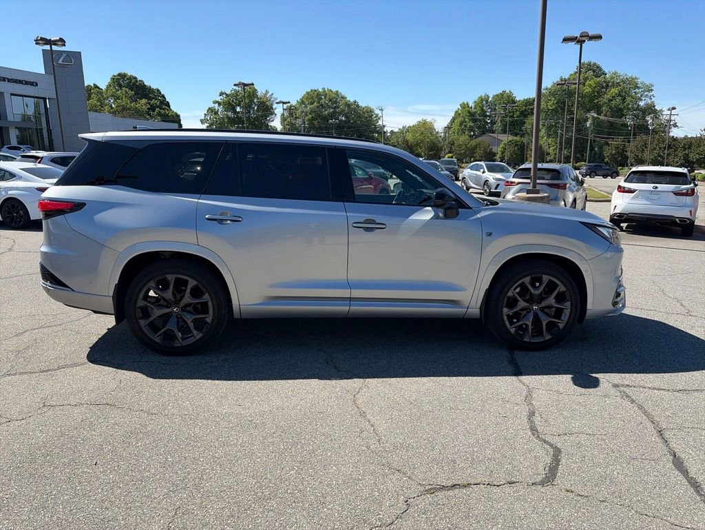 Certified 2025 Lexus TX 500h AWD w/ Technology Package image 4